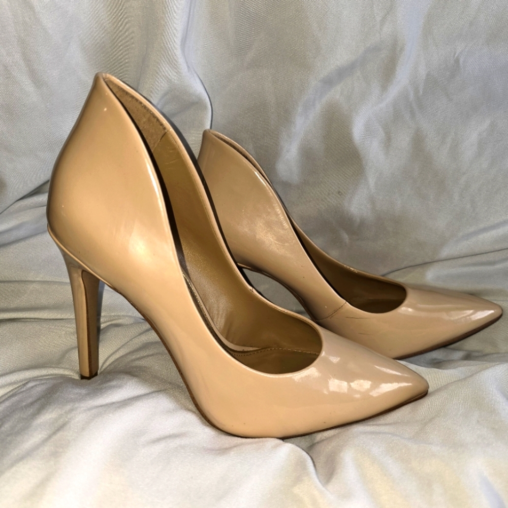Jessica Simpson Nude Pumps 4" Stilettos